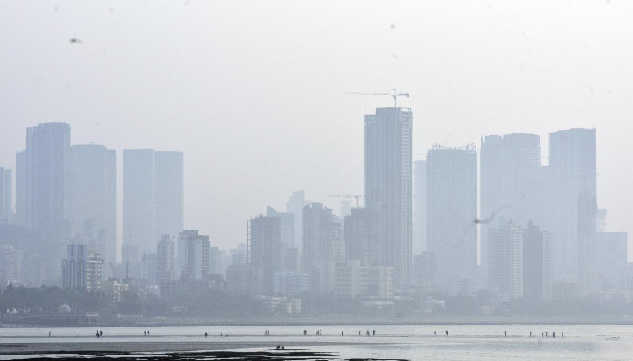 In Photos: Fog engulfs Mumbai, air quality in 'poor' category